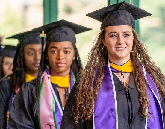 Benefits of Having a College Degree