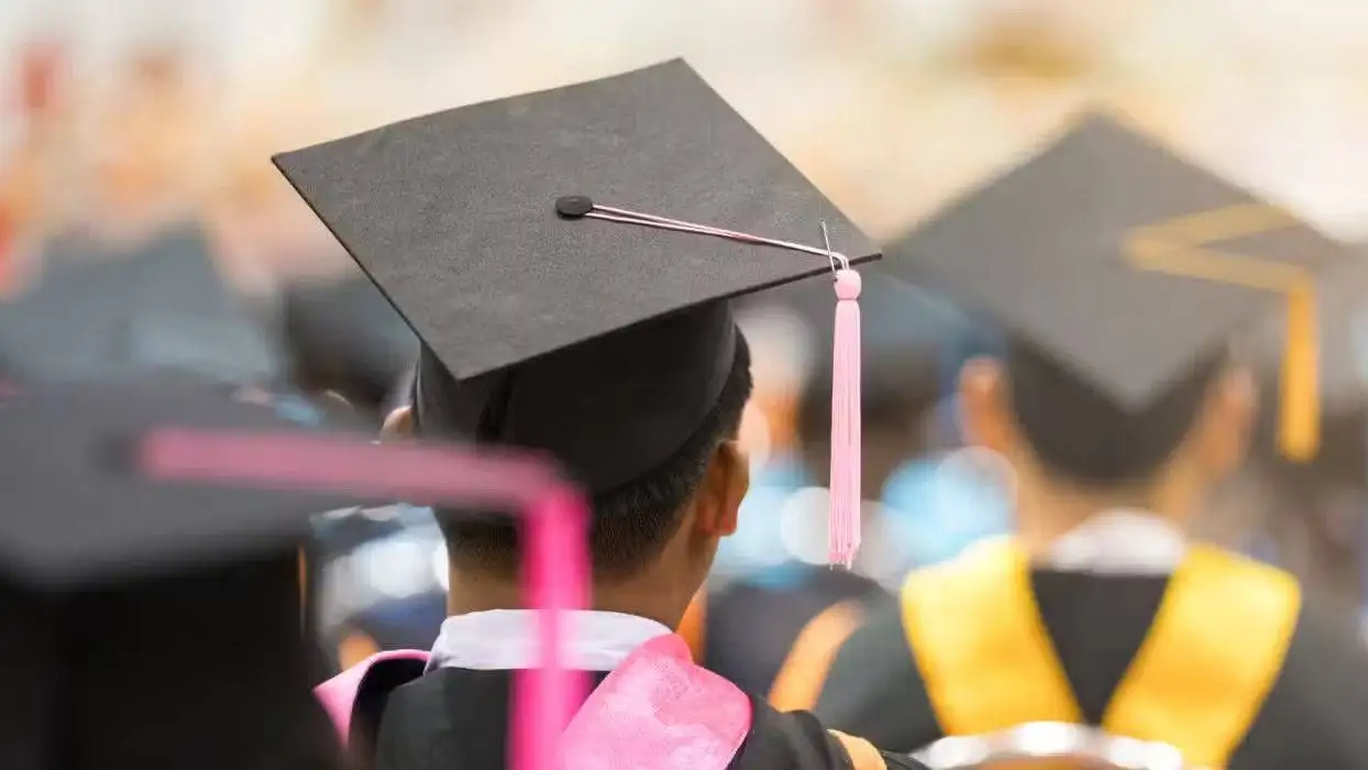 Best Scholarships for International Students