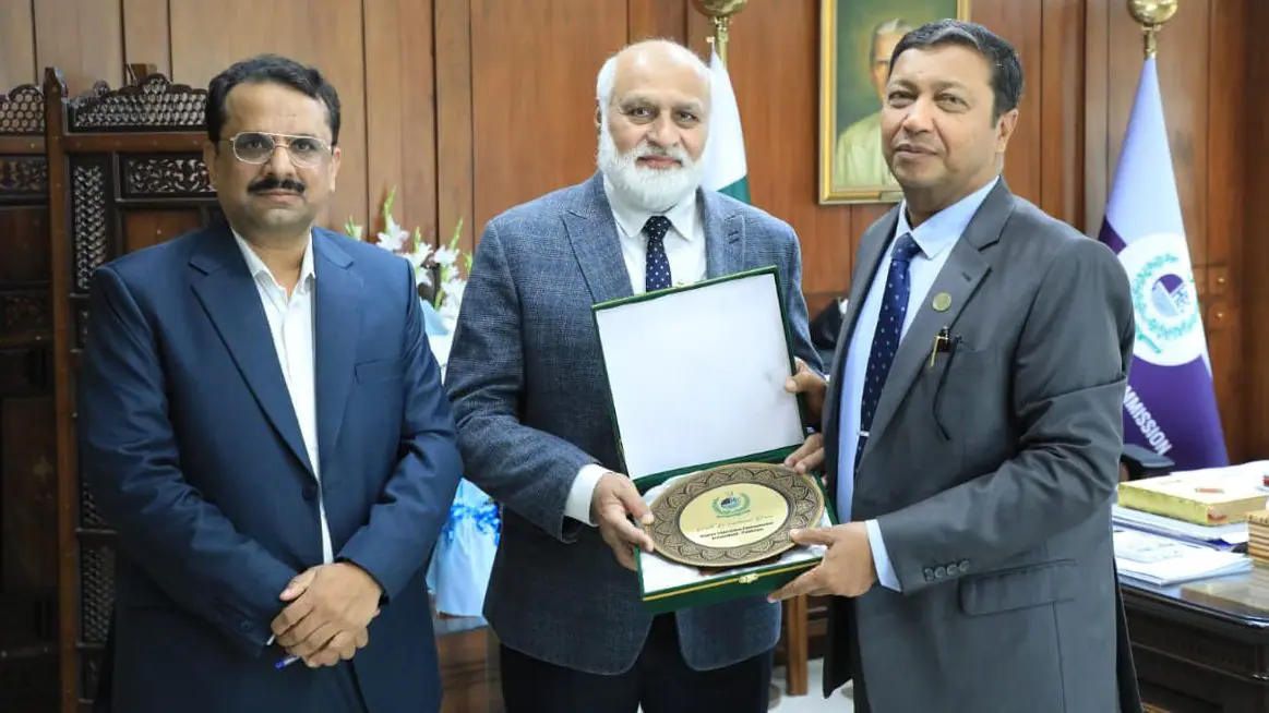 COMSTECH and HEC Agree to Strengthen Cooperation