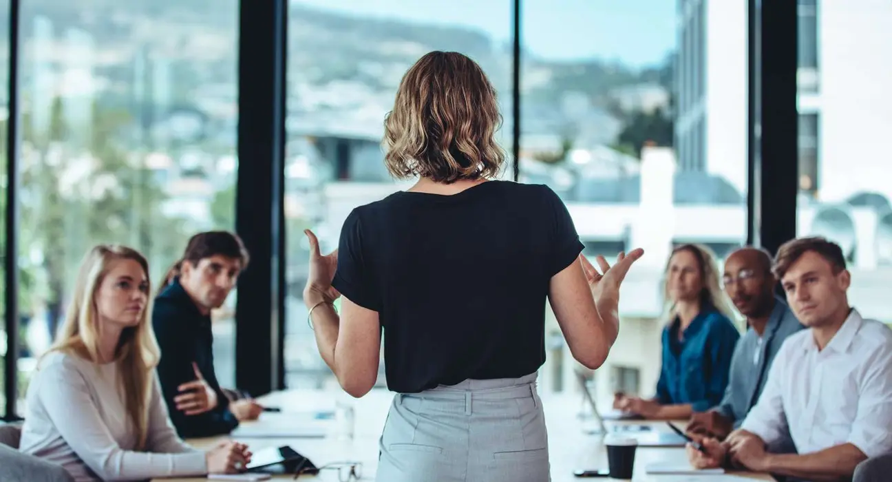 Benefits of Pursuing Leadership Courses
