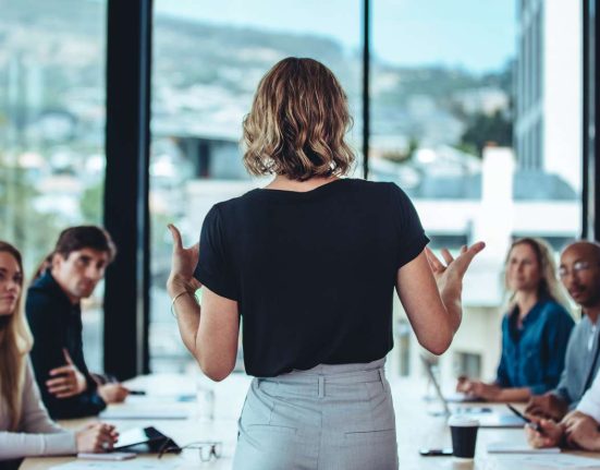 Benefits of Pursuing Leadership Courses