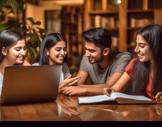 How to become financially independent as a student