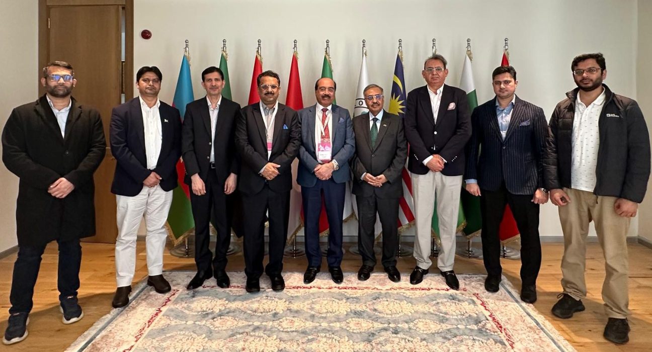 Pakistan Explores Research Alliances at D-8 Talks