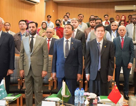 Pakistan-China Scientific Ties Grow Stronger at SZABIST