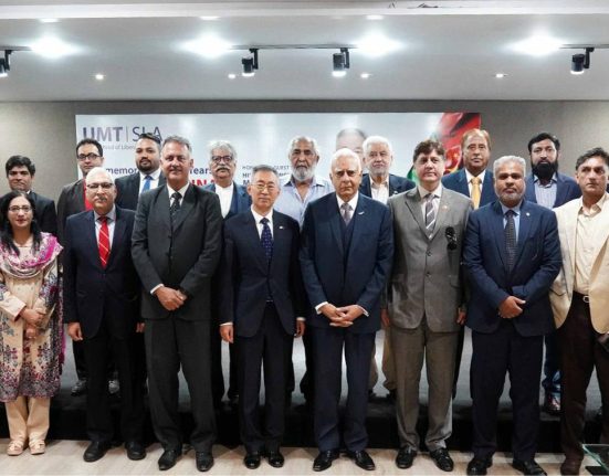 UMT Hosts Chinese Consul General