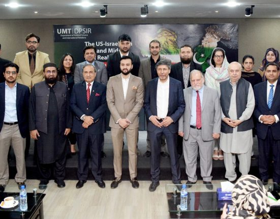 UMT Seminar Explores Pakistan’s Strategic Position in Crisis