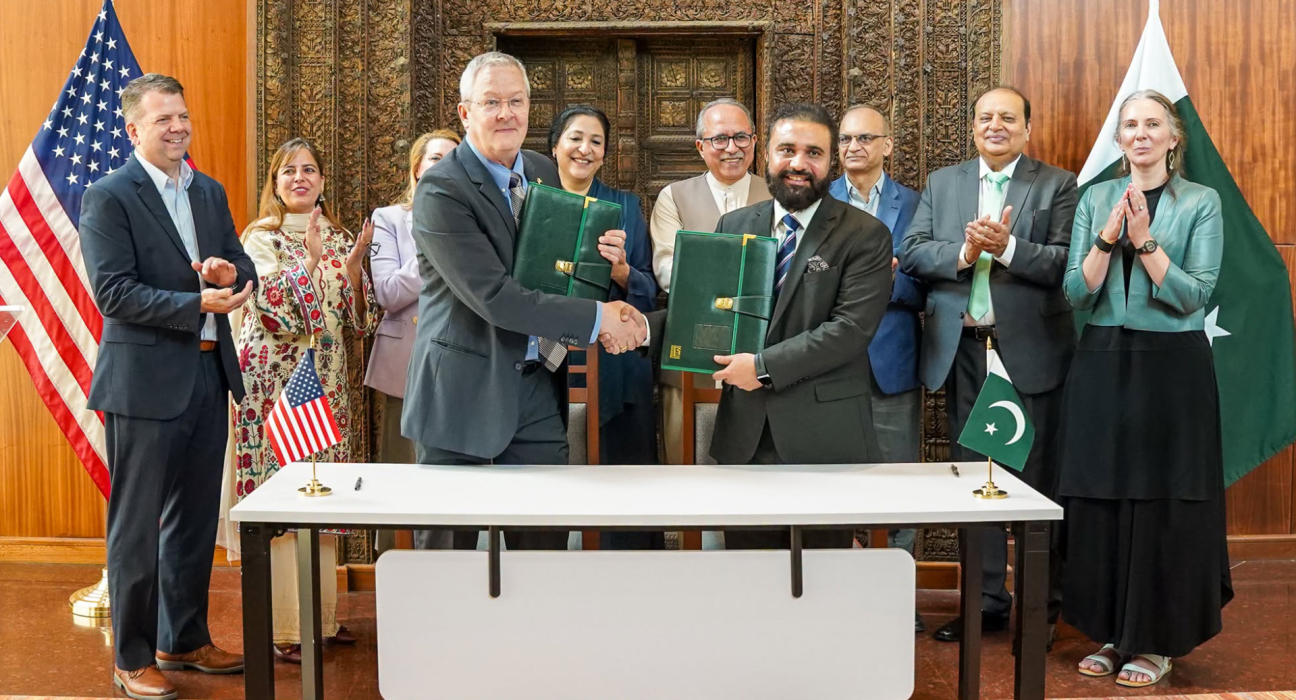 Five-Year Pact to Expand Fulbright
