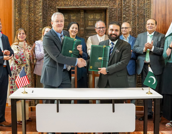Five-Year Pact to Expand Fulbright
