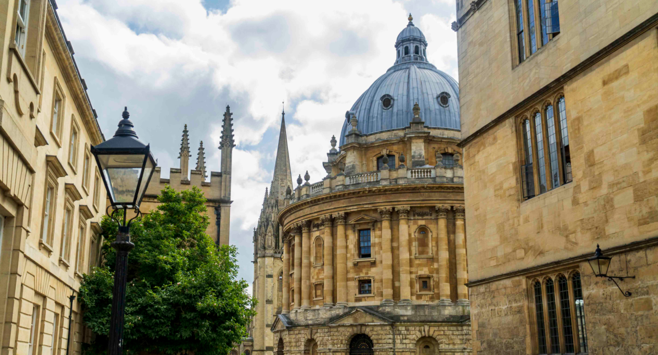 Reach Oxford Scholarship 2027