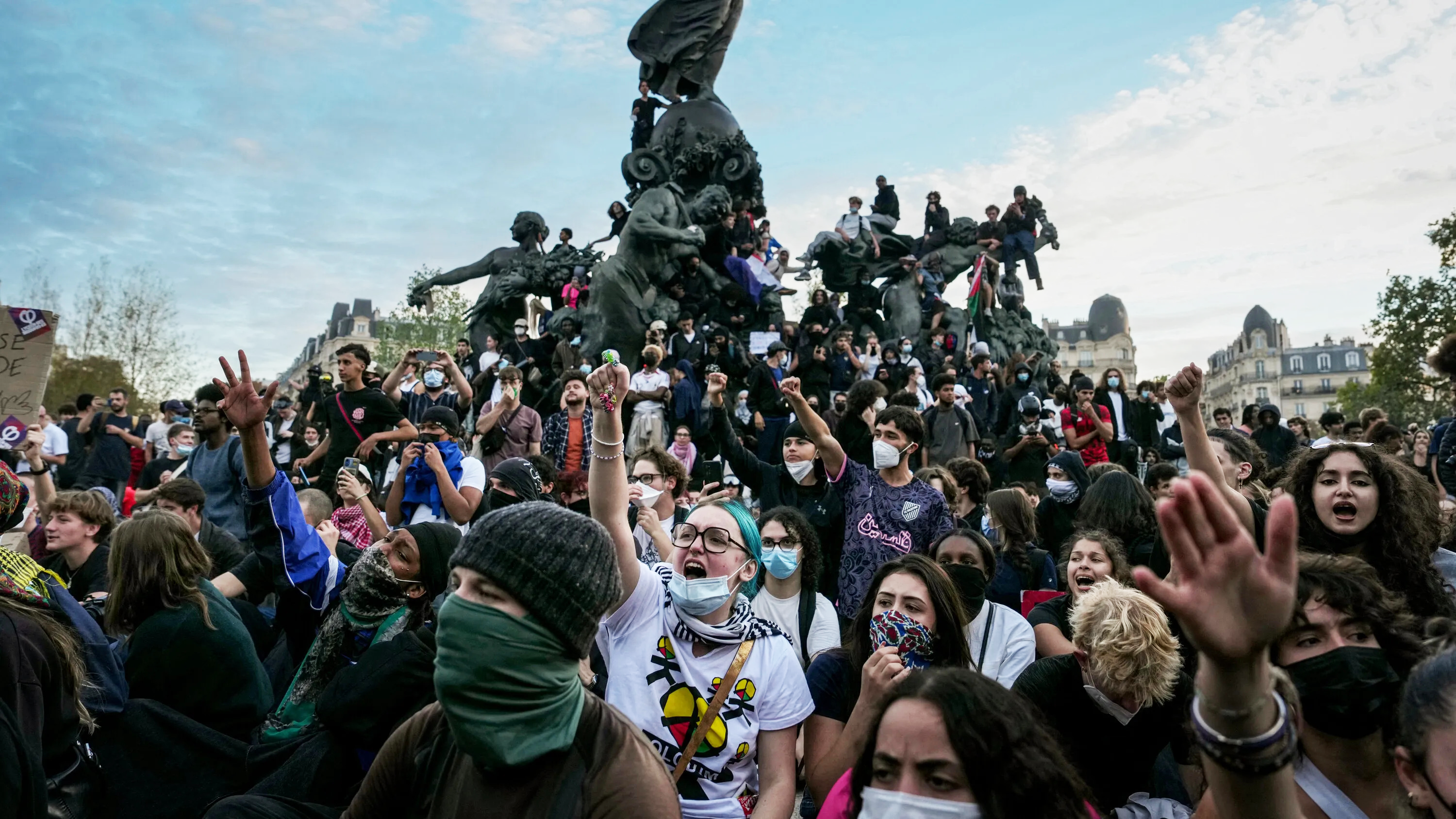 France School Protests Show No Sign of Ending