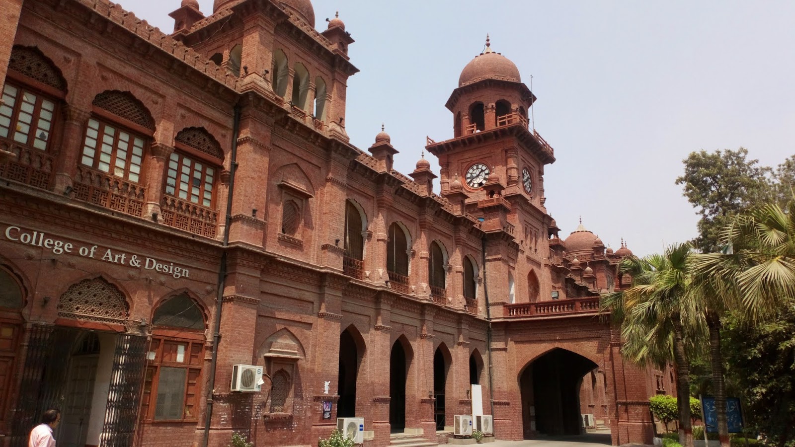 PU Teachers Divided as Appointment Controversy Escalates