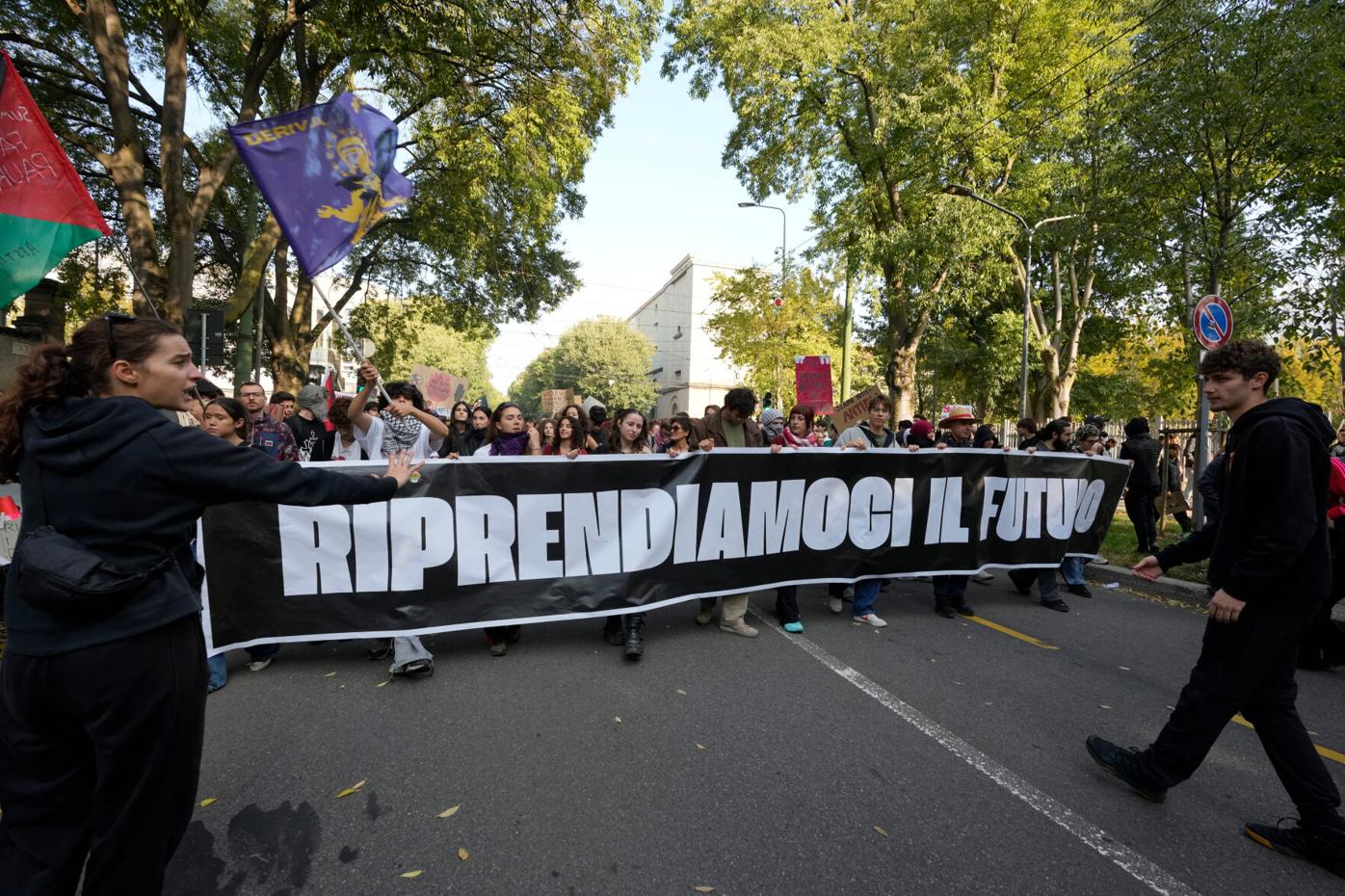 Students and Workers Flood the Streets in Italy